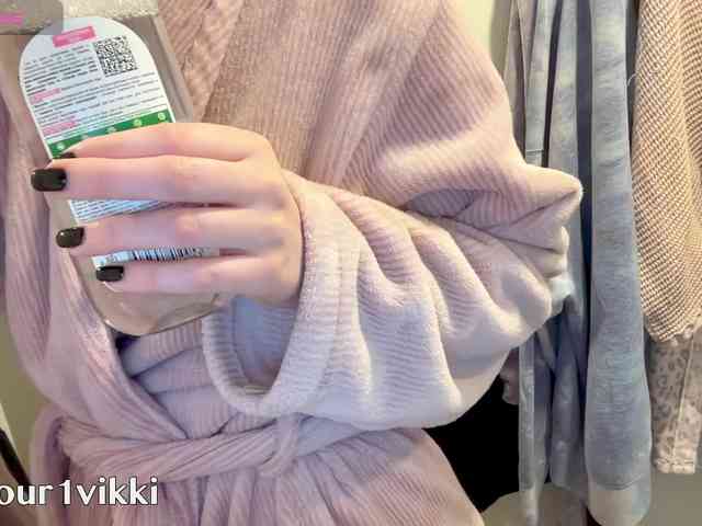 VikkiExtraCheese webcam