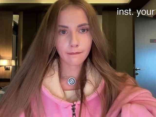 -VikkiL0vesCheese- Sex Cam Show