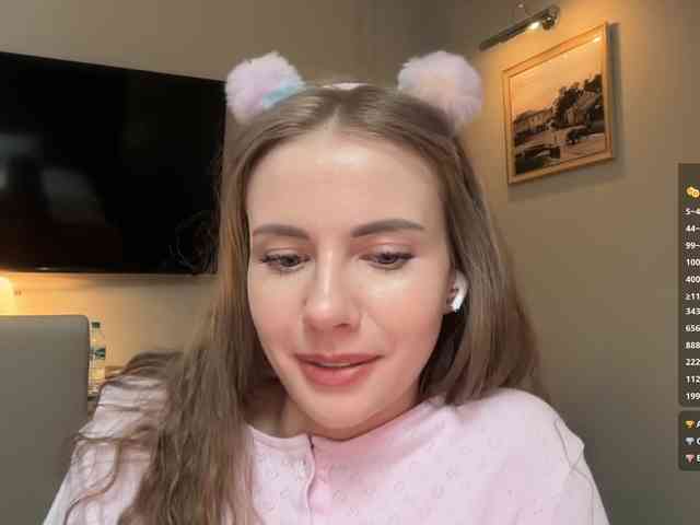 VikkiExtraCheese webcam