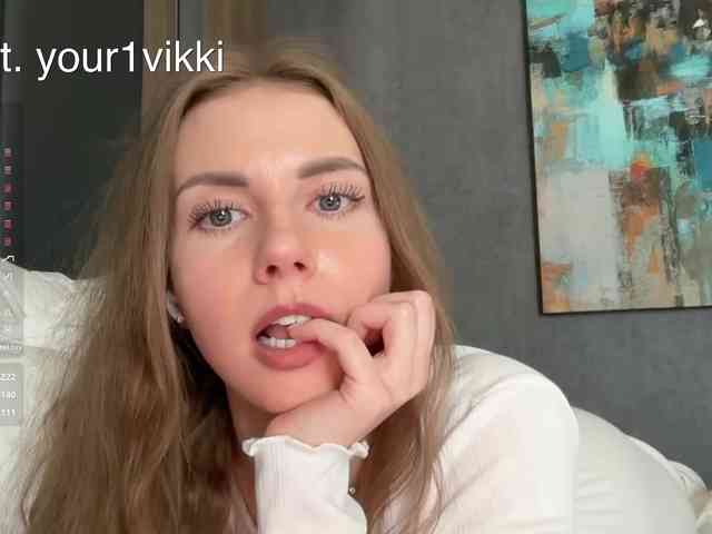 VikkiExtraCheese