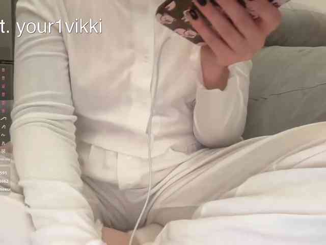 VikkiExtraCheese