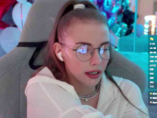 VikkiExtraCheese