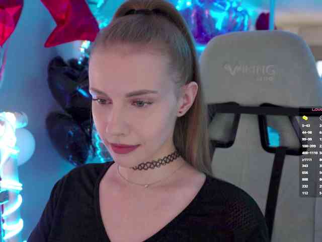 VikkiExtraCheese