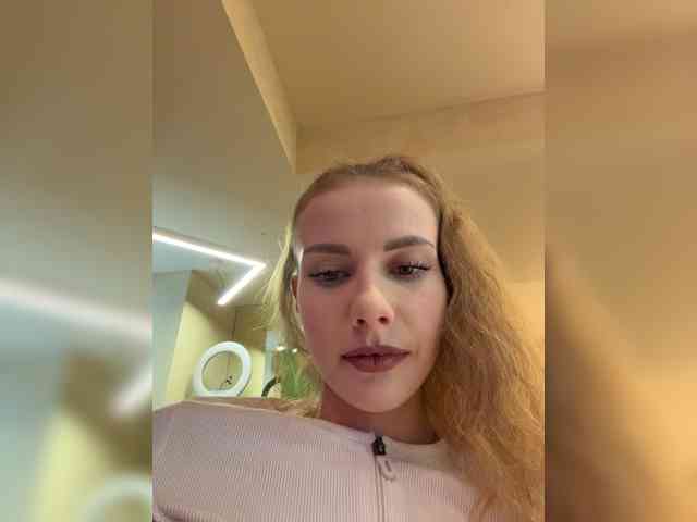 VikkiExtraCheese