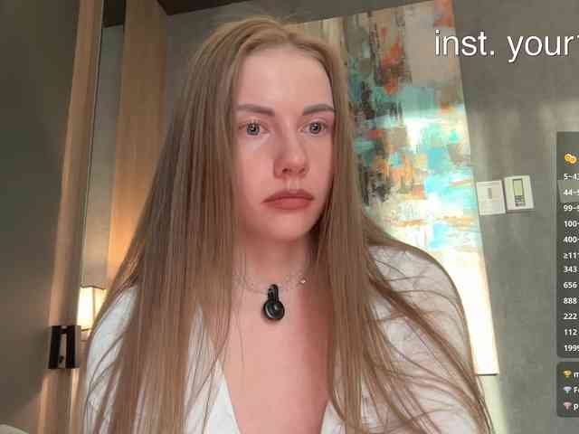 VikkiExtraCheese webcam