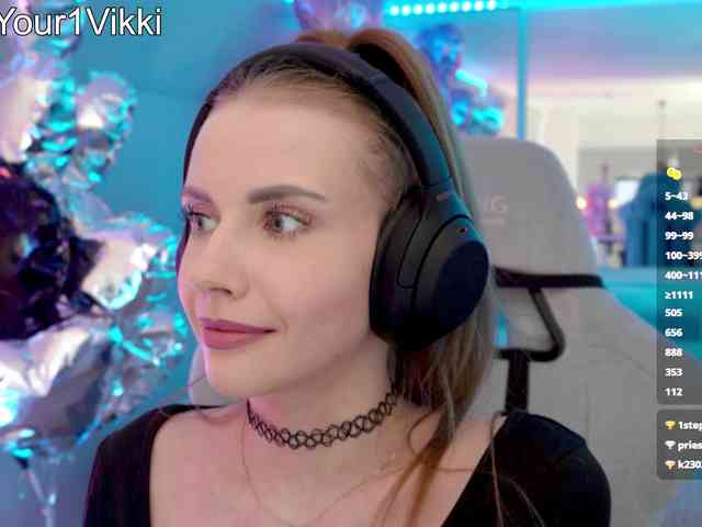 VikkiExtraCheese webcam