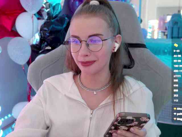 VikkiExtraCheese