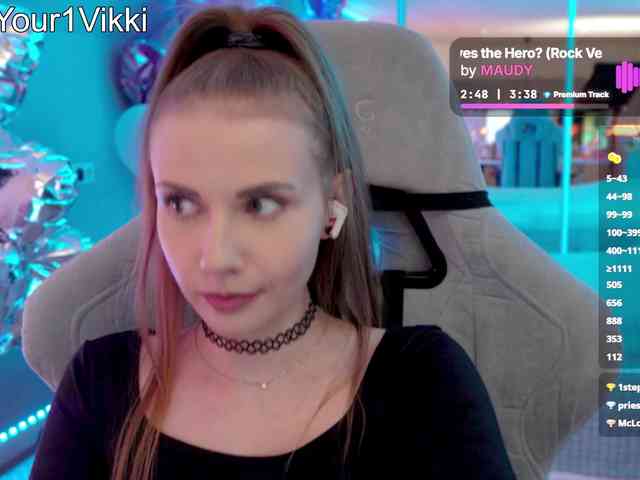 -VikkiL0vesCheese-