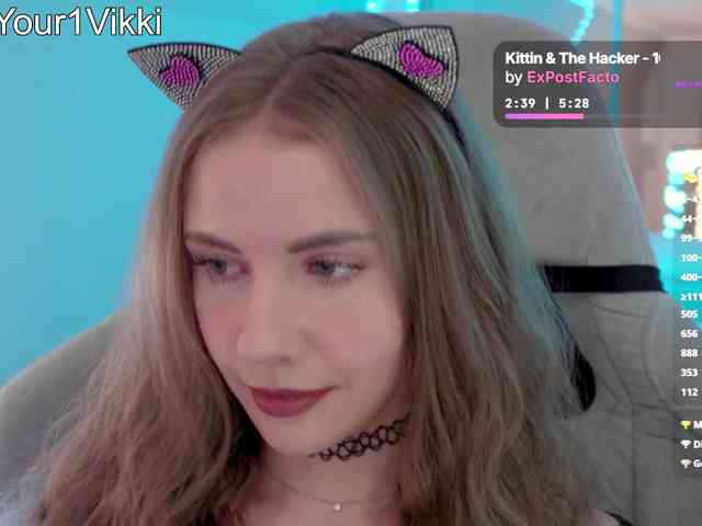 VikkiExtraCheese webcam