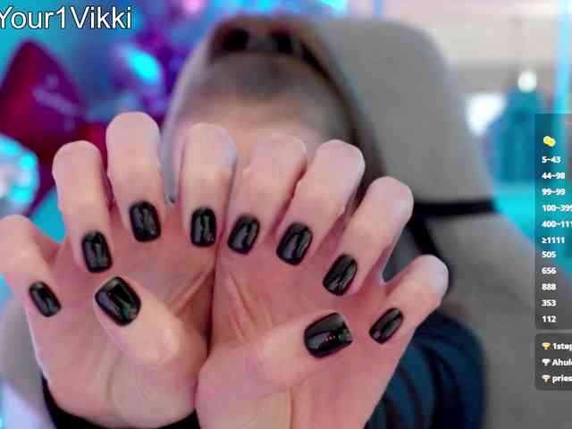 -VikkiL0vesCheese-