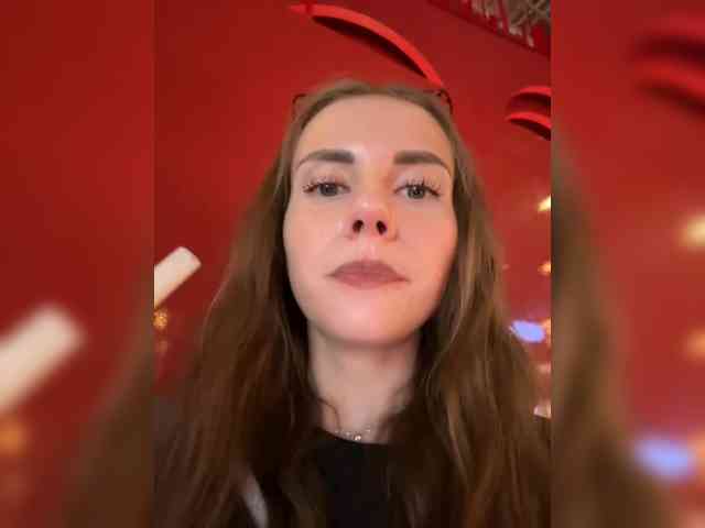 -VikkiL0vesCheese-