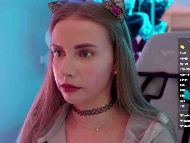 VikkiExtraCheese