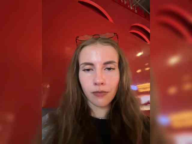 -VikkiL0vesCheese-