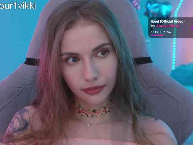 VikkiExtraCheese webcam