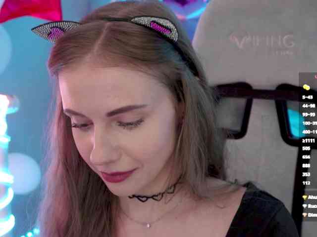 VikkiExtraCheese