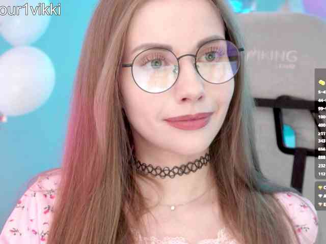 VikkiExtraCheese webcam