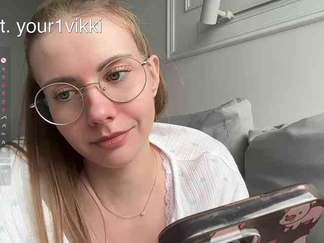 VikkiExtraCheese