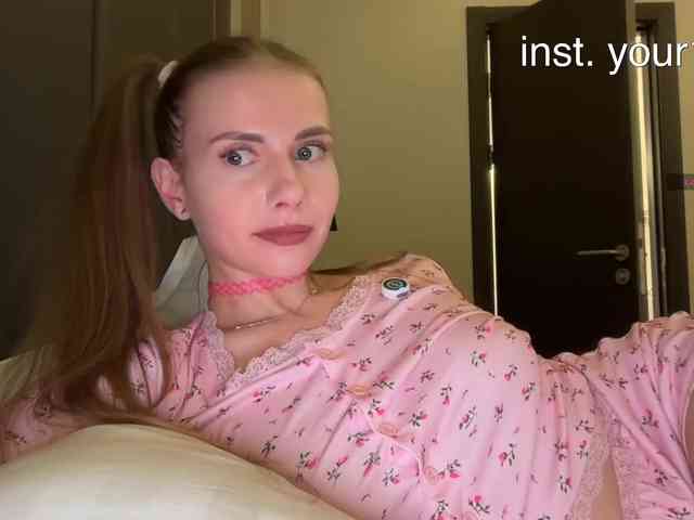 VikkiExtraCheese webcam