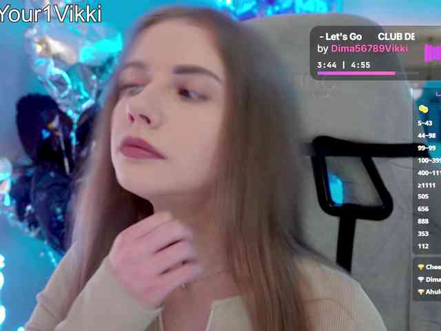 VikkiExtraCheese webcam