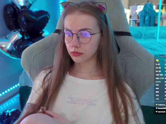 VikkiExtraCheese