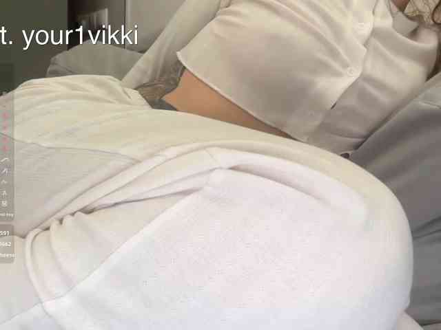 VikkiExtraCheese