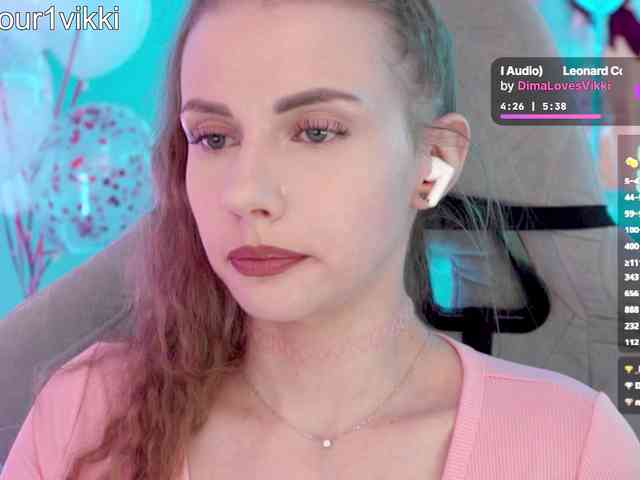 VikkiExtraCheese webcam
