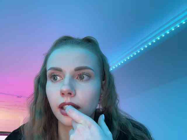 VikkiExtraCheese webcam