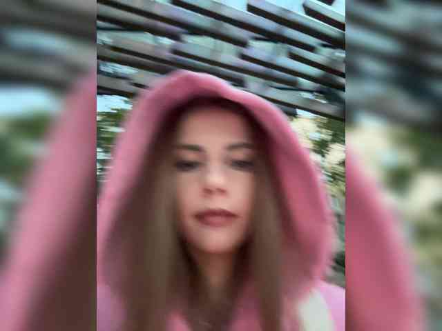 VikkiExtraCheese