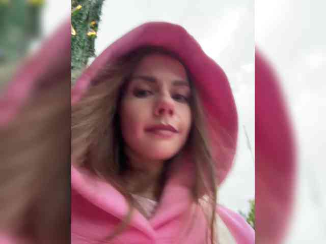 VikkiExtraCheese