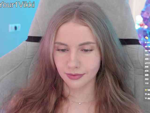 VikkiExtraCheese webcam