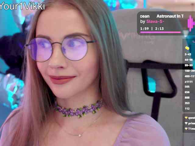 VikkiExtraCheese