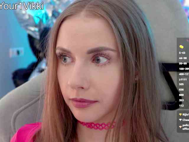 VikkiExtraCheese webcam