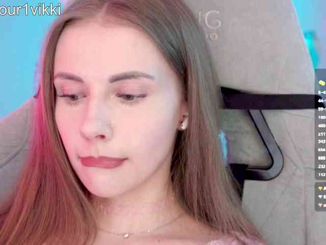 VikkiExtraCheese webcam