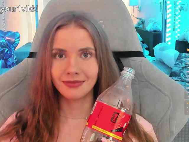 -VikkiL0vesCheese-