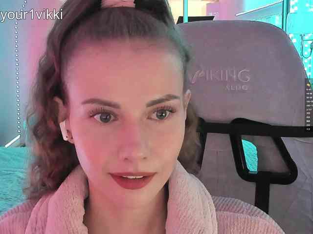VikkiExtraCheese webcam