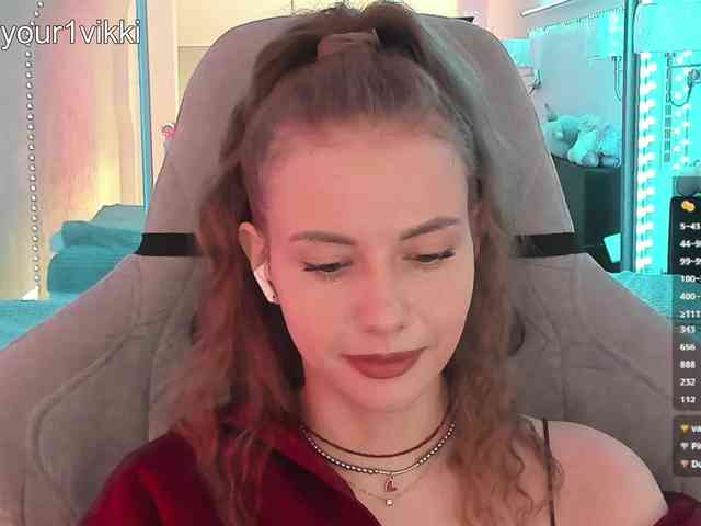 VikkiExtraCheese webcam