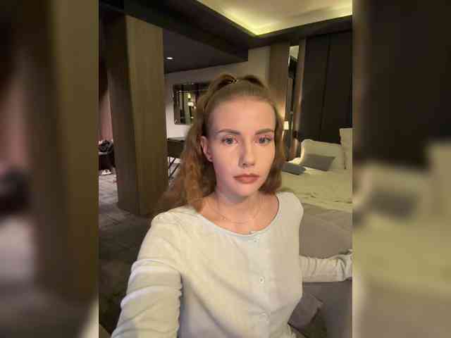 -VikkiL0vesCheese- Sex Cam Show