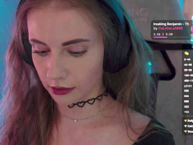 VikkiExtraCheese