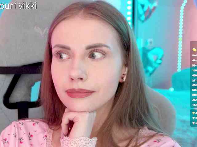 VikkiExtraCheese webcam