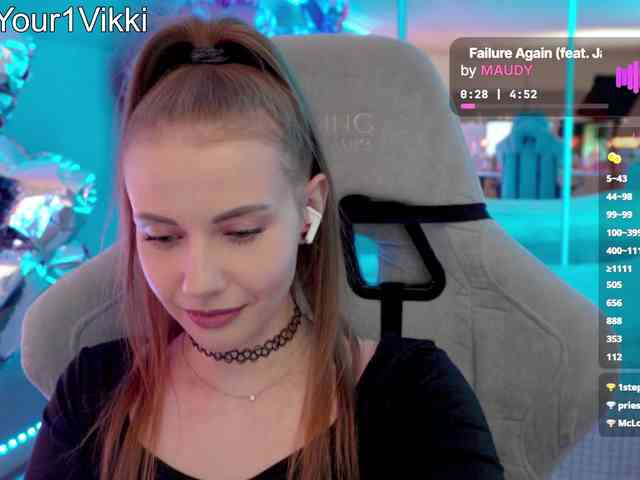 VikkiExtraCheese webcam