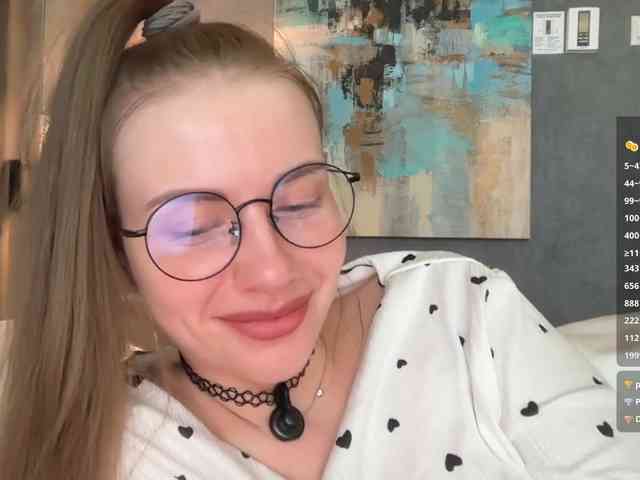 VikkiExtraCheese webcam