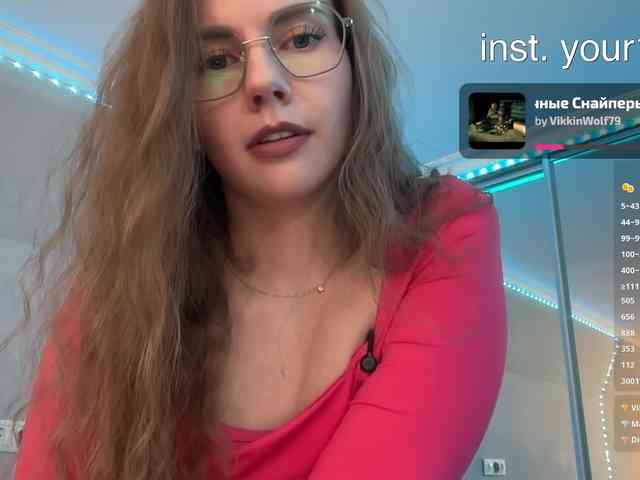 -VikkiL0vesCheese-