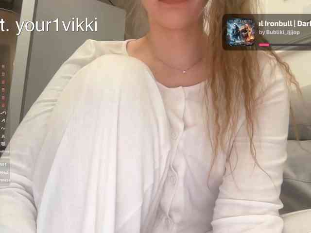VikkiExtraCheese