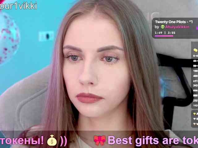 VikkiExtraCheese