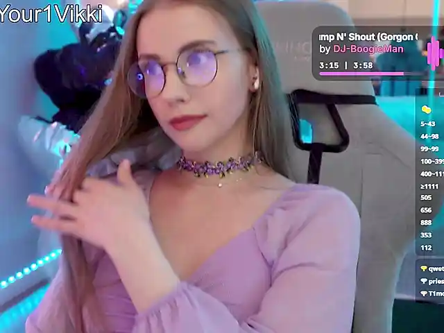 -VikkiL0vesCheese-