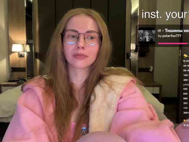 -VikkiL0vesCheese- Sex Cam Show