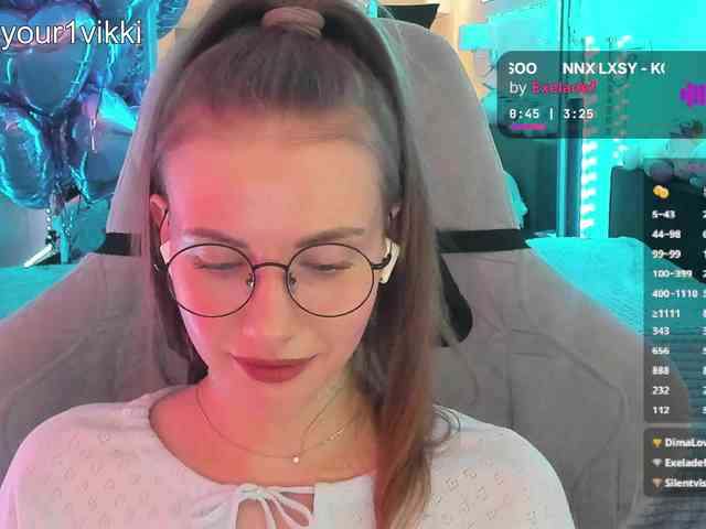 VikkiExtraCheese