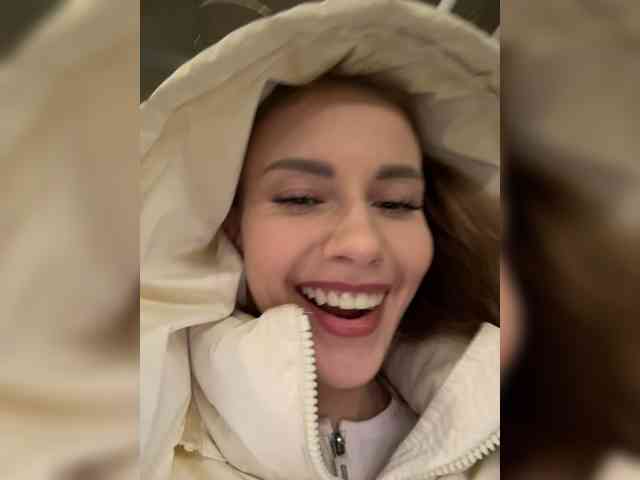 VikkiExtraCheese