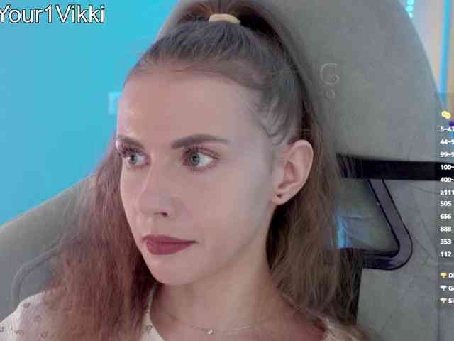 VikkiExtraCheese webcam