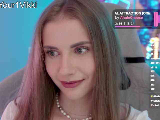 VikkiExtraCheese webcam
